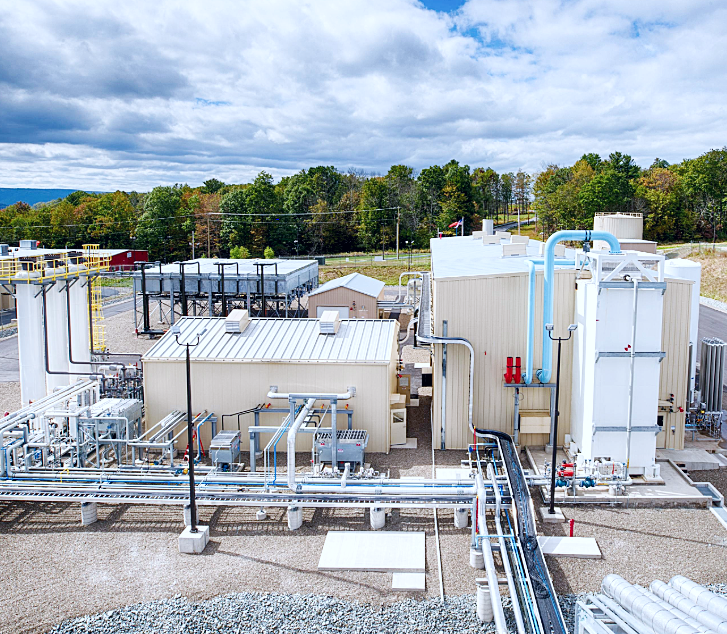 Hydrogen liquefaction systems